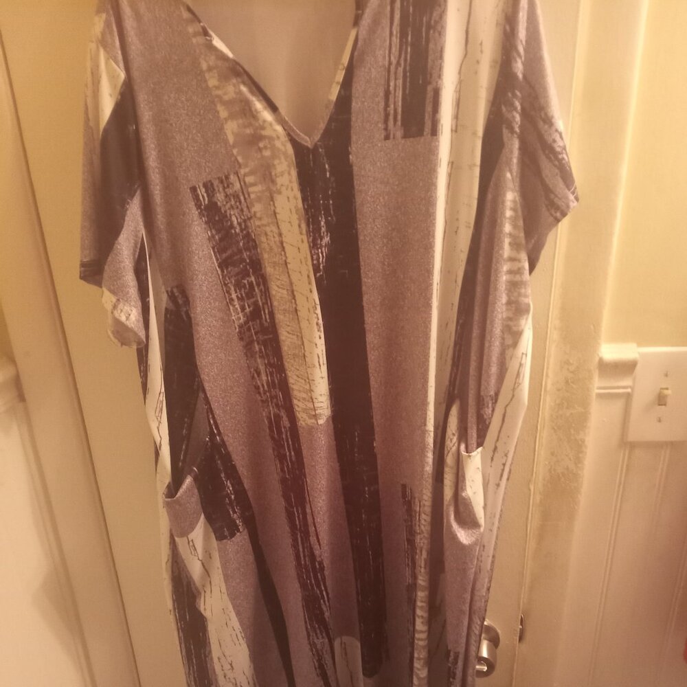 Effortless Elegance: The Dress That Turns Heads